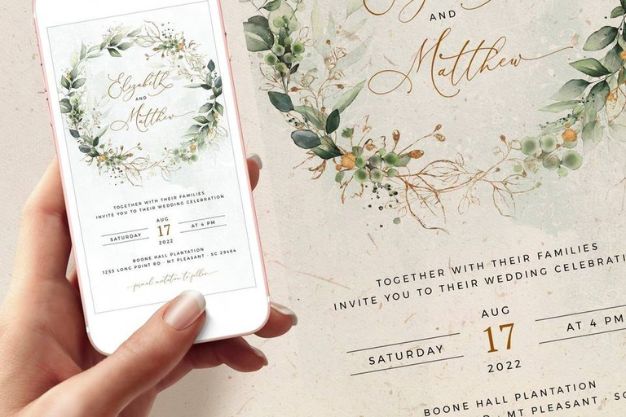 Use online wedding invitation