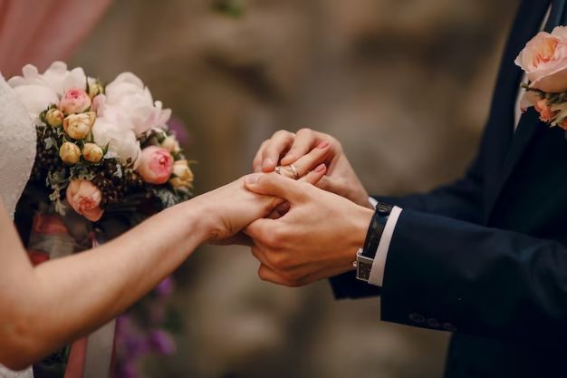 5. Take Wedding Planner’s Help