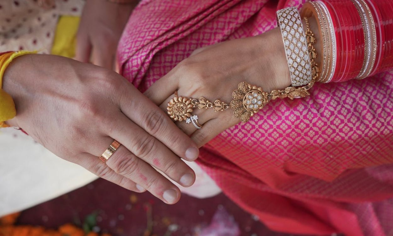 Role of Marriage Bureaus in Finding Matches for Extroverts