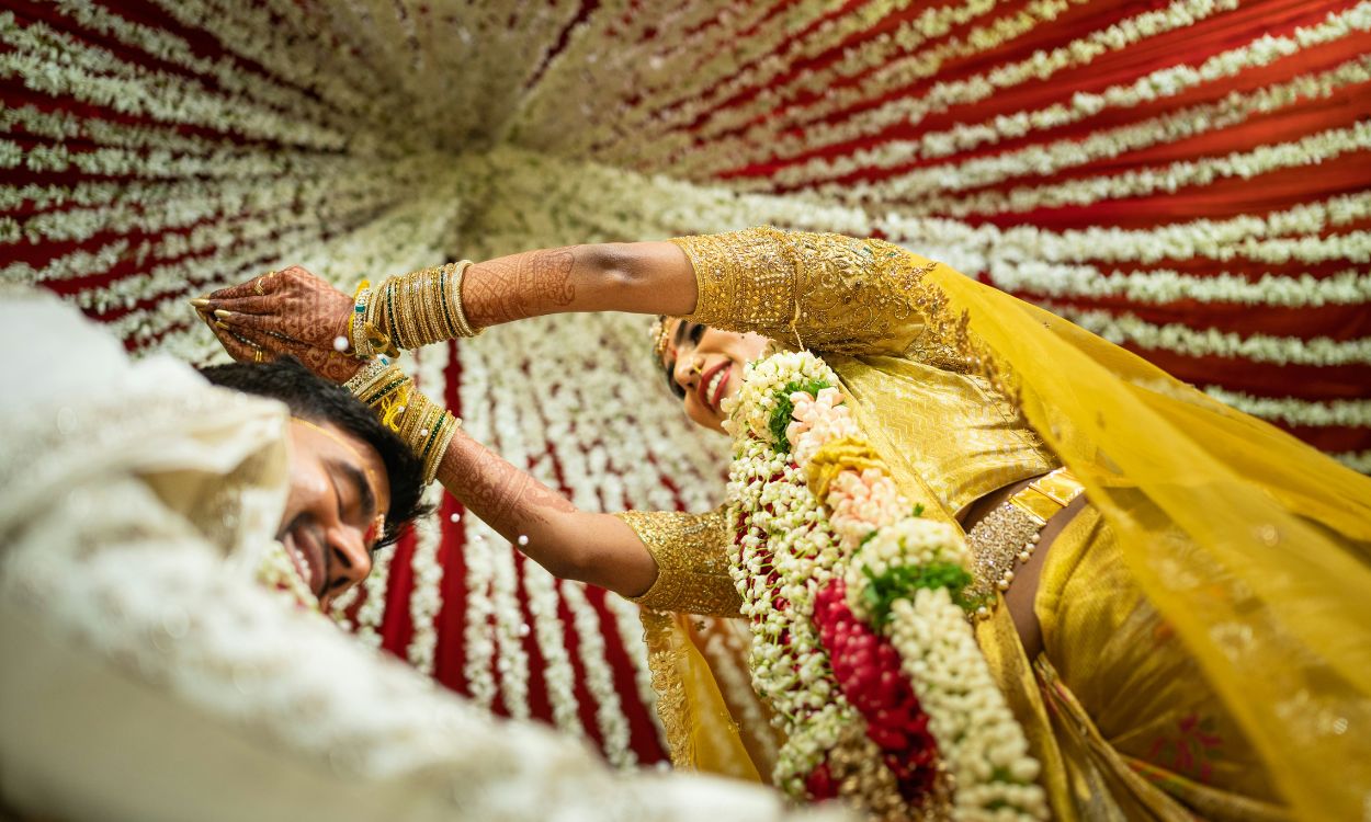The Impact of Social Class on Matchmaking in Indian Matrimony