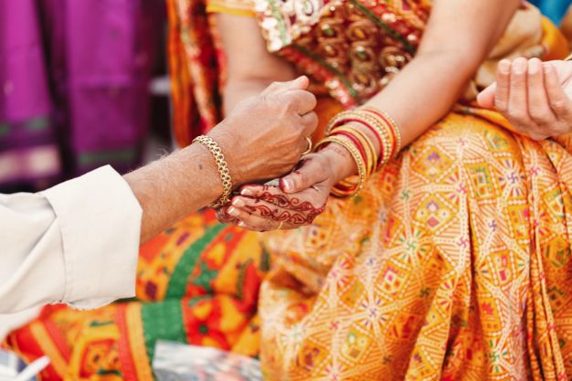 Why should you sign up on matrimonial websites for searching your life partner?